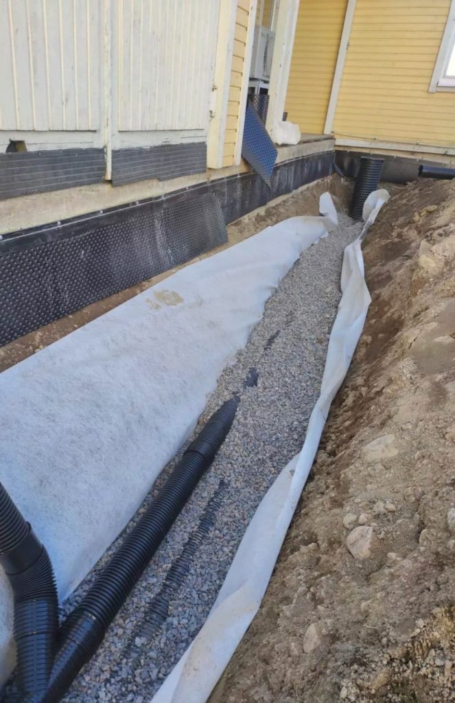 Bakırköy bina çevresi drenaj yapımı 