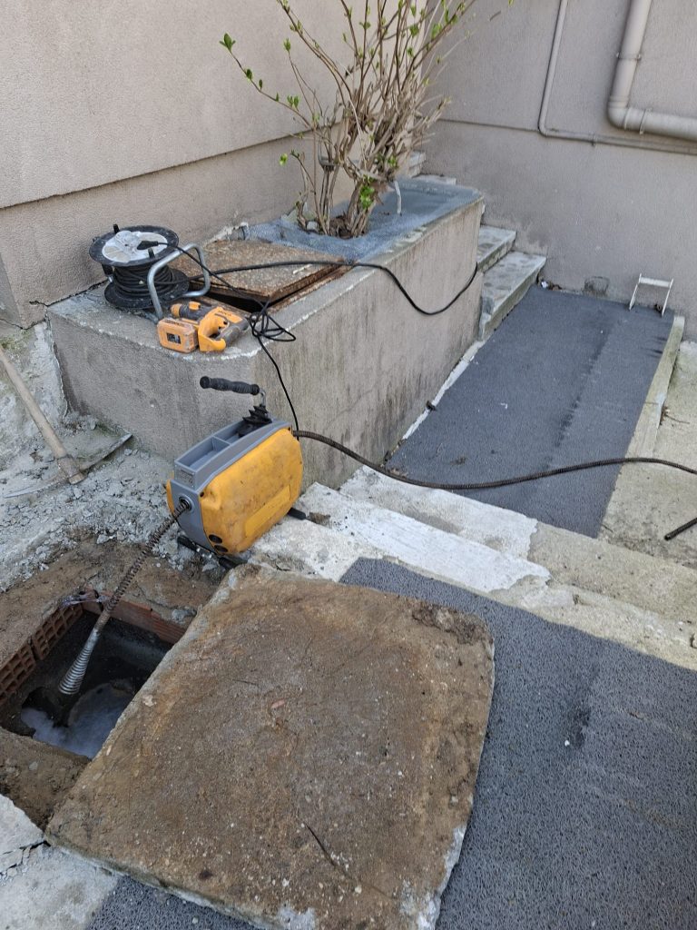 Robot cihaz ile gider tıkanıklığı açma