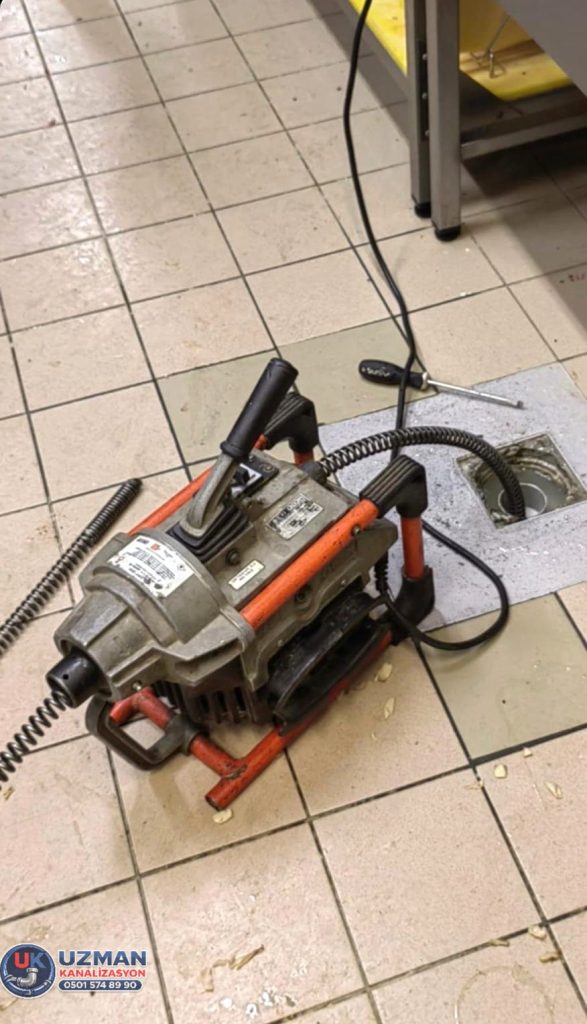 Robotla tıkanıklık açma cihazı ile kırmadan dökmeden gider açma