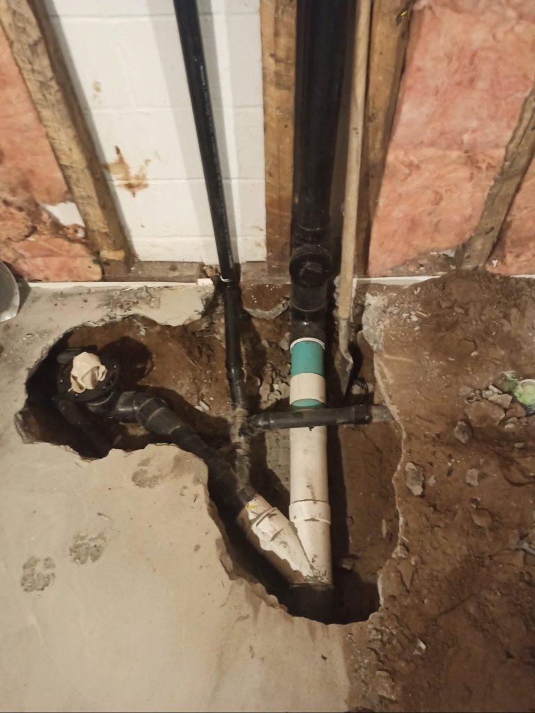 Pimaş tamiri bina içi gider hattı onarım çalışması