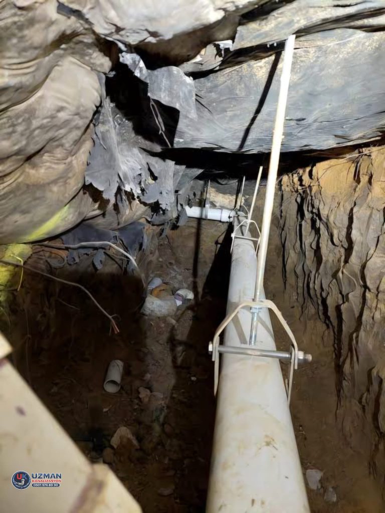 kanalizasyon hattı için tünel kazma çalışması