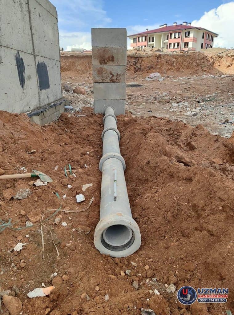 site kanalizasyon altyapı hat kurulumu çalışması