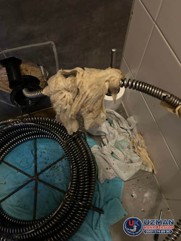 Kanalizasyon tıkanıklık açma çalışması