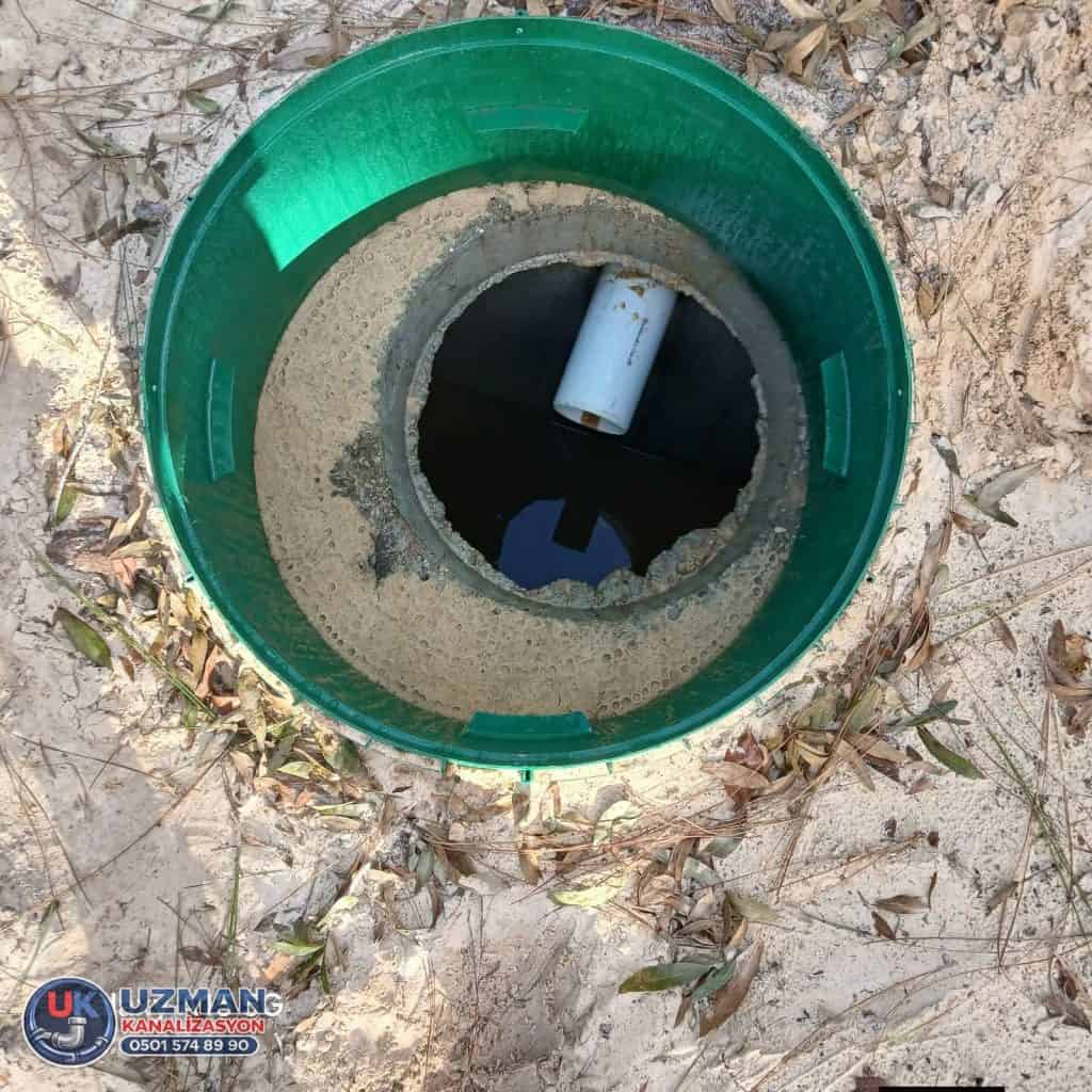 foseptik çukuru kapak ve boru bağlantı sistemi görünümü
