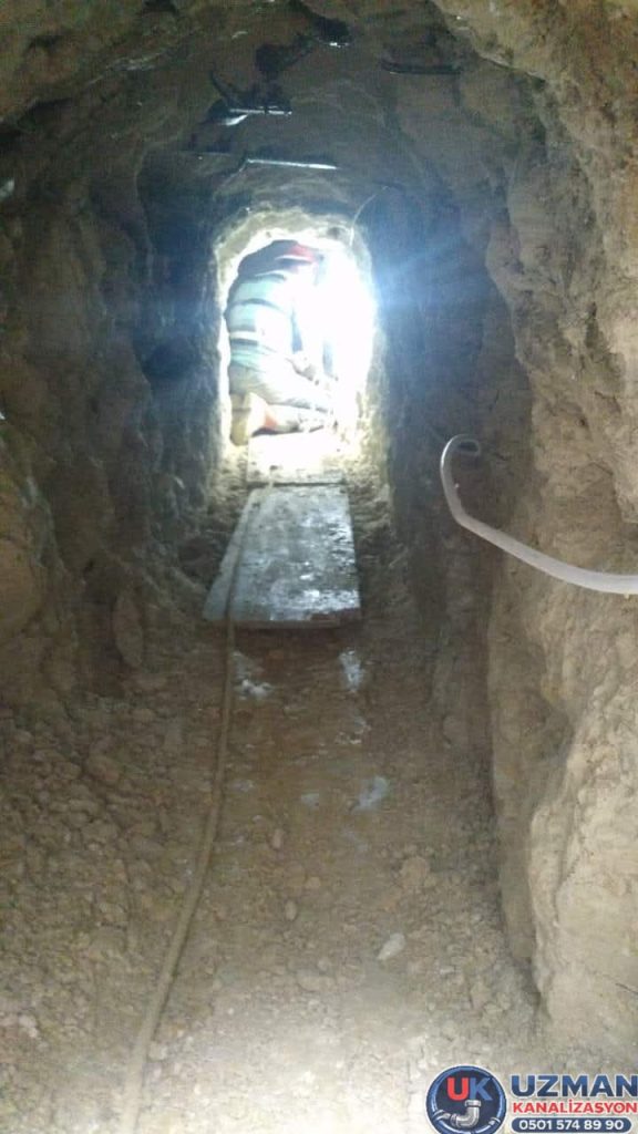 Kırmadan kanalizasyon tamiri için tünel kazı uygulaması