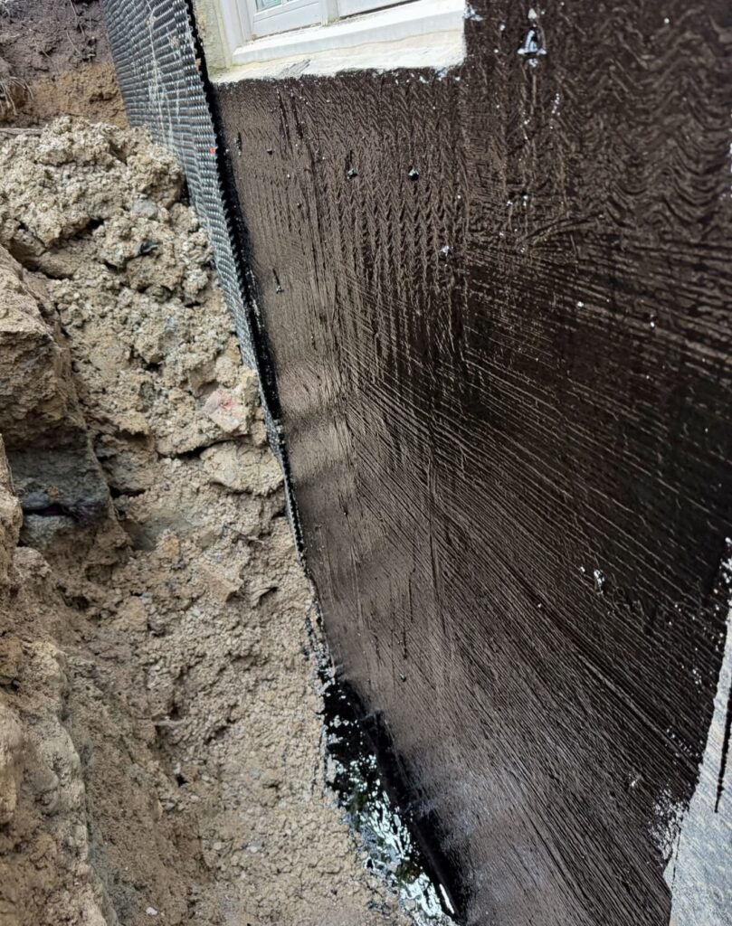 İstanbul bina çevresi drenaj yapımı ve temel su yalıtımı uygulaması