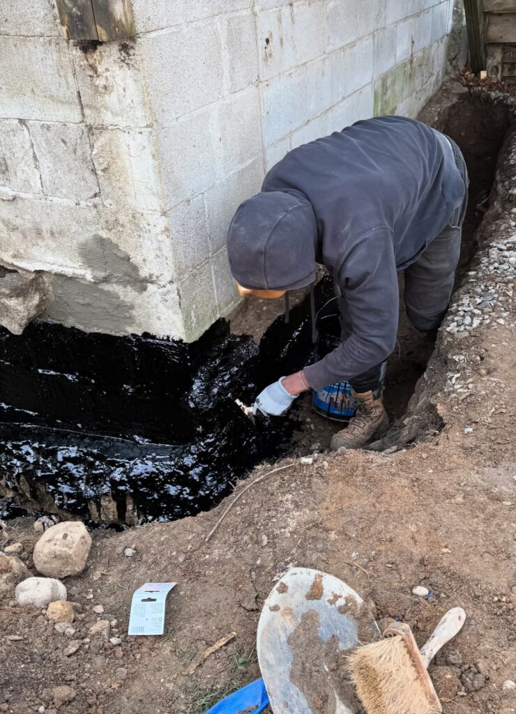 Temel izolasyonu ve bodrum su yalıtımı drenaj çalışması